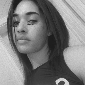 Meet your Posher, Reneé